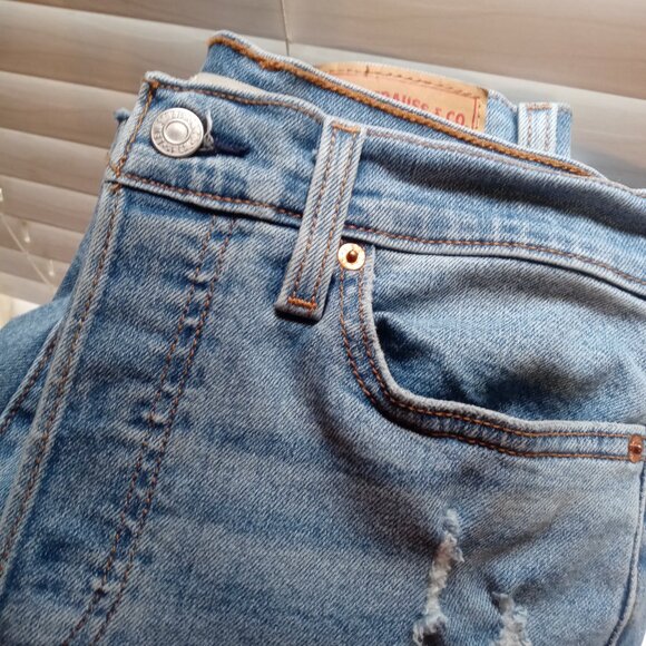 LEVI'S wedgie straight jeans (sz28) - Picture 3 of 16